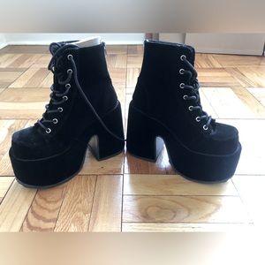 Demonia Black Camel 203